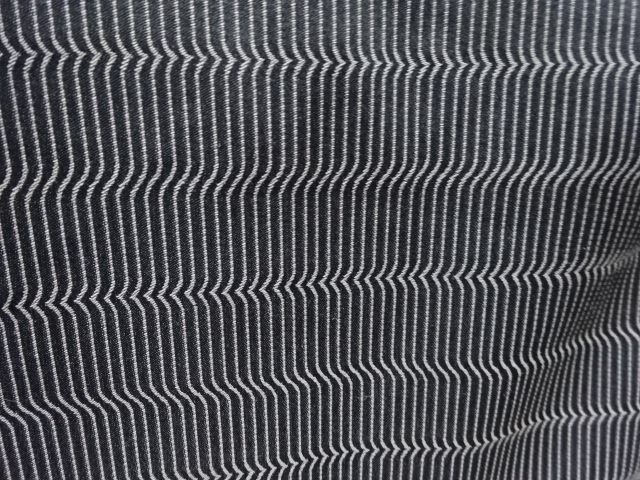  縞織出し雨コート